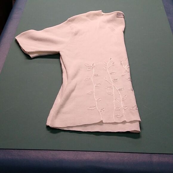 Carolyn Taylor White XL Embroidered V-Neck Short Sleeve Sweater - Picture 7 of 7